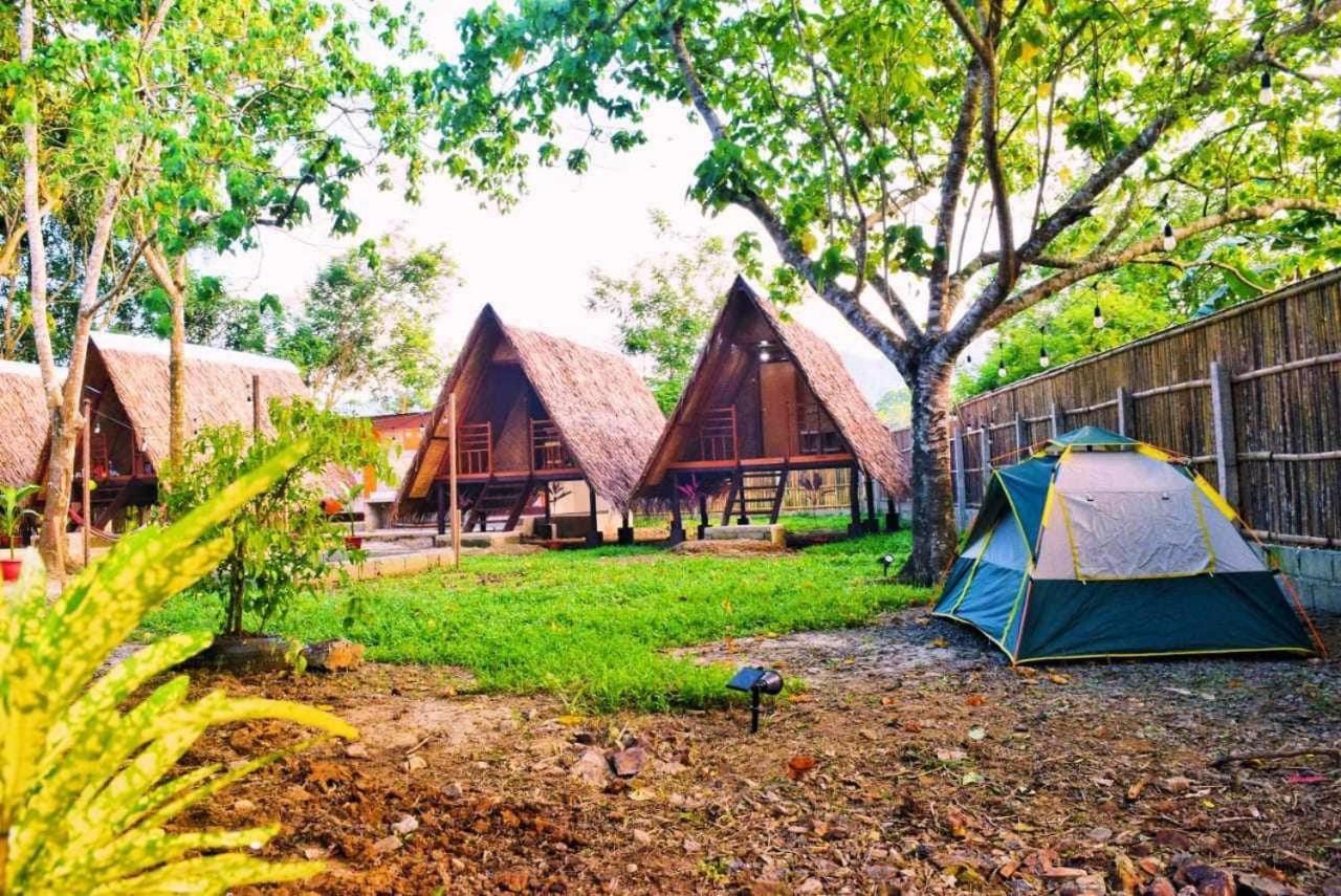 Hiraya Camp Site - Free Use Of Scooter For Nipa Huts Hotell El Nido Exteriör bild